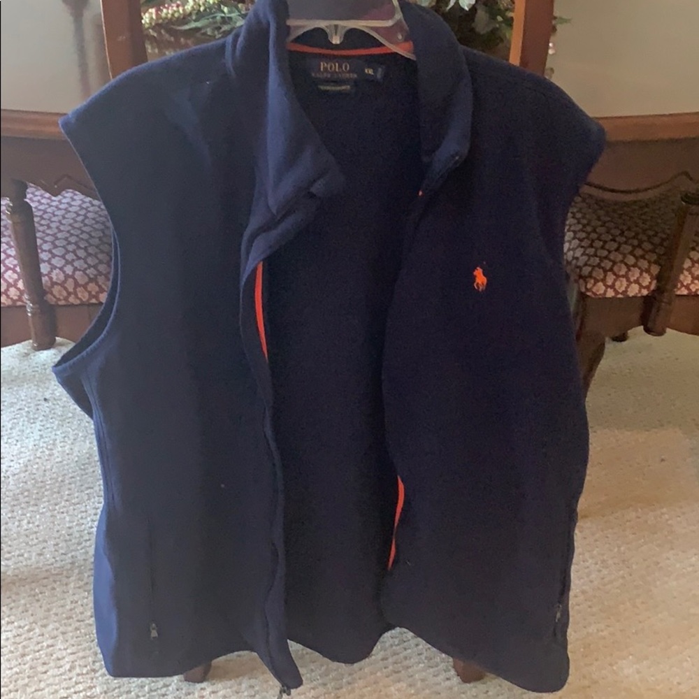 Polo vest